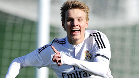 Ca khúc hoành tráng được viết riêng cho thần đồng Martin Odegaard