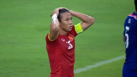 Ngọc Hải bỏ lỡ cơ hội ngon ăn mười mươi (U23 Việt Nam 0-2 U23 Nhật Bản)