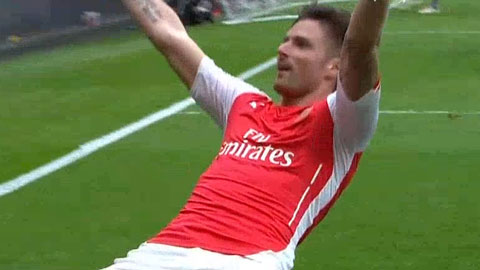 Giroud nâng tỷ số lên 4-1 (Arsenal 4-1 Liverpool)