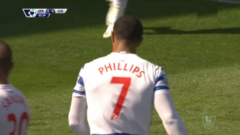 Phillips thử tài thủ thành Courtois (QPR 0-1 Chelsea)