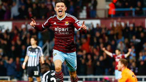 5 bàn thắng đẹp nhất vòng 32 Premier League