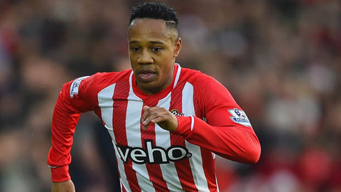 Vì sao M.U quyết săn Nathaniel Clyne?