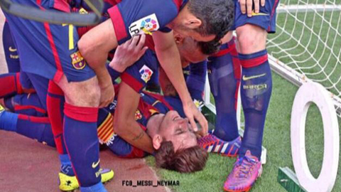 Messi suýt trả giá vì ăn mừng bàn thắng thứ 400