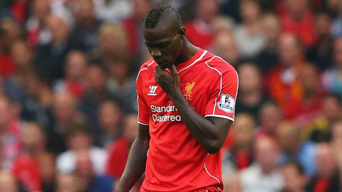 11 chữ ký tệ nhất của Liverpool trong 25 năm qua