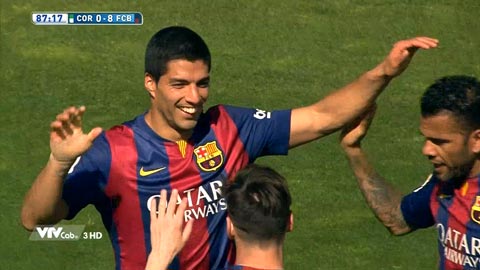 Luis Suarez nâng tỷ số lên 8-0 (Cordoba 0-8 Barcelona)