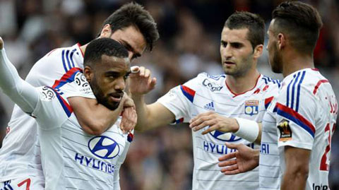 Lyon 2-0 Evian