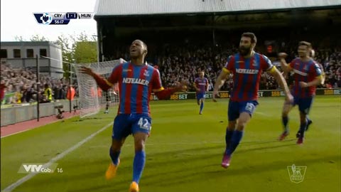 Puncheon đá phạt trực tiếp hạ gục De Gea (C.Palace 1-1 M.U)