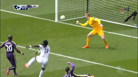 Phá bẫy việt vị, Gomis ghi bàn đẹp mắt (Trực tiếp: Swansea 2-2 Man City)