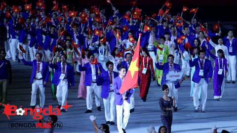 Đoàn TTVN xuất hiện đầy khí thế trong Lễ khai mạc SEA Games