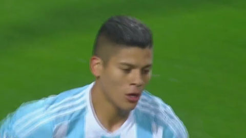 Marcos Rojo suýt mở tỷ số (Argentina vs Colombia)