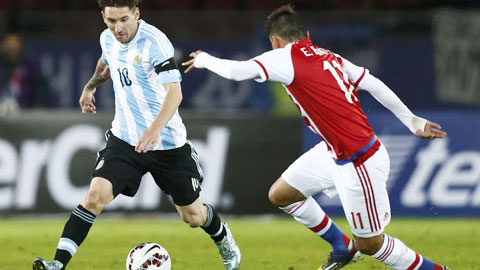 Màn trình diễn chói sáng của Messi trước Paraguay