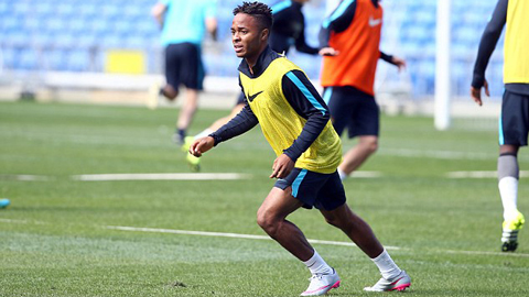 Buổi tập đầu tiên của Sterling với Man City thế nào?