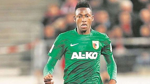 Chelsea bị ép giá trong vụ Baba Rahman? 