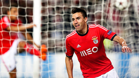 Xem giò Nicolas Gaitan, mục tiêu của Man United