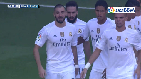 Isco kiến tạo, Benzema lập công (Real 1-0 Granada)
