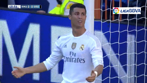 Ronaldo thất vọng vì Isco quá tham lam (Real 0-0 Granada)