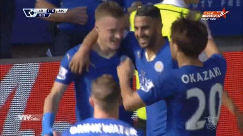 Vardy ghi bàn sau tình huống phản công (Trực tiếp: Leicester 1-0 Arsenal)