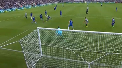 Hai pha cứu thua liên tiếp của Begovic (Newcastle 0-0 Chelsea)