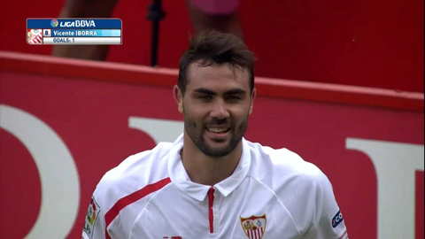 Iborra đánh đầu hiểm hóc (Seville 2-1 Barca)