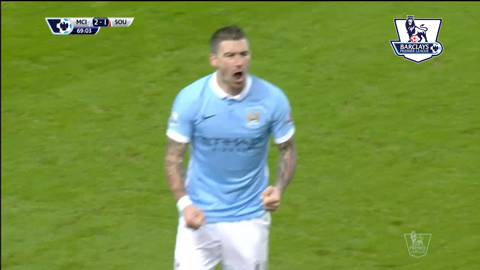 Kolarov nâng tỷ số lên 3-1 (Man City 3-1 Southampton)