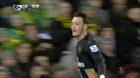 Oezil mở tỷ số (Norwich City 1-1 Arsenal)
