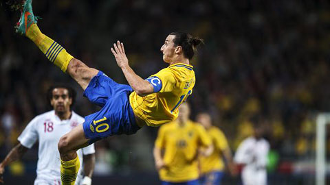 Ibrahimovic và 10 bàn thắng cuộc đời