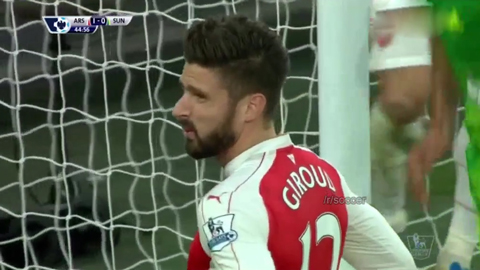 Giroud đá phản lưới nhà (Arsenal 1-1 Sunderland)