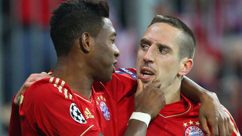 Những cử chỉ thân thiết đáng yêu giữa David Alaba và Franck Ribery