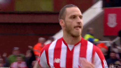 Arnautovic nhân đôi cách biệt (Stoke City 2-0 M.U)