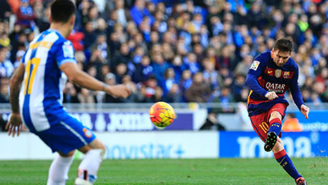 Tuyệt phẩm sút phạt của Messi nhấn chìm Espanyol