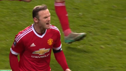 Depay kiếm phạt đền, Rooney sút thành công (M.U 1-0 Sheffield)