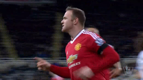 Rooney mở tỷ số trận đấu trên chấm penalty (Newcastle 1-0 M.U)