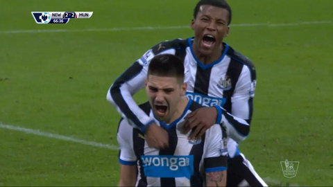 Mitrovic gỡ hòa cho chủ nhà (Newcastle 2-2 M.U)