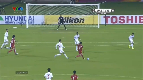 Xuân Trường uy hiếp khung thành đối thủ (U23 Việt Nam 0-0 U23 UAE)