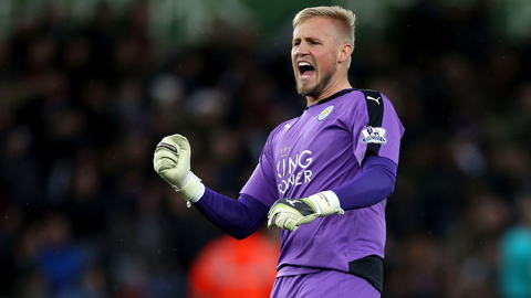 5 pha cứu thua đỉnh nhất vòng 26 Ngoại hạng Anh: Tuyệt vời Kasper Schmeichel