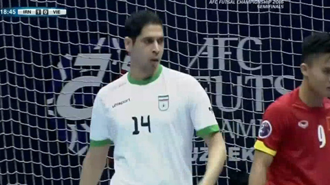 Mahdi Javid mở tỷ số trận đấu (Futsal Việt Nam 0-1 Futsal Iran)