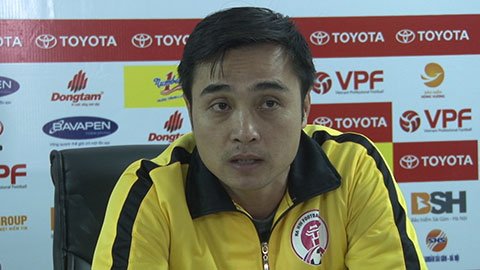 HLV Đức Thắng thừa nhận Hà Nội thua vì mất tập trung