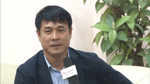 HLV Hữu Thắng trả lời độc quyền báo Điện tử Bóng đá