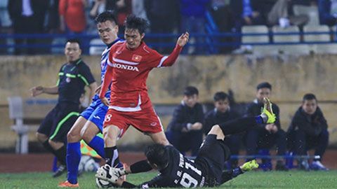 Màn trình diễn ấn tượng của Tuấn Anh trước Than Quảng Ninh