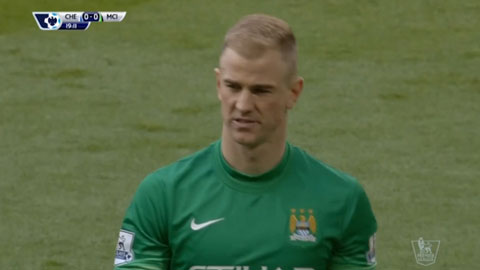 Joe Hart phản xạ nhanh cứu thua cho Man City (Trực tiếp: Chelsea 0-0 Man City)