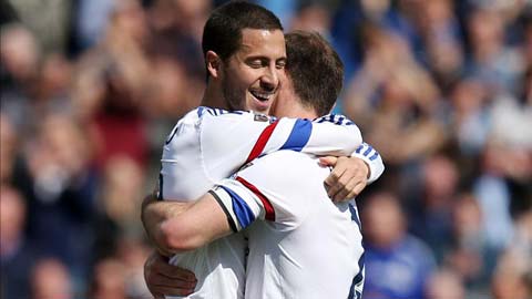 Hazard sút xa nâng tỷ số lên 2-0 cho Chelsea (Bournemouth 0-2 Chelsea)