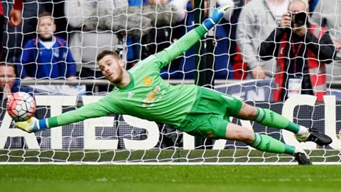 Pha cản phá xuất thần trên chấm 11m của De Gea