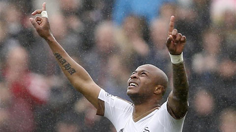 Ayew lập cú đúp (Swansea City 3-1 Liverpool)