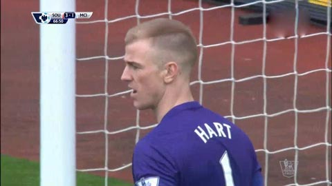 Pha cứu thua xuất sắc của Joe Hart