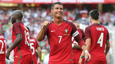 Một mình Ronaldo không thể làm nên tất cả