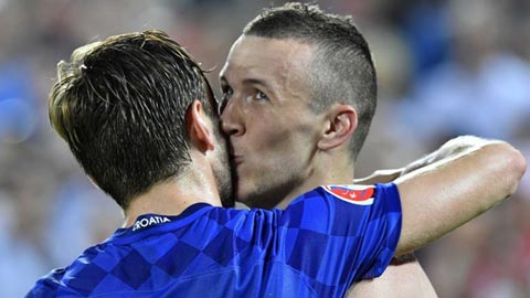 Những hình ảnh độc và lạ sau vòng bảng EURO 2016