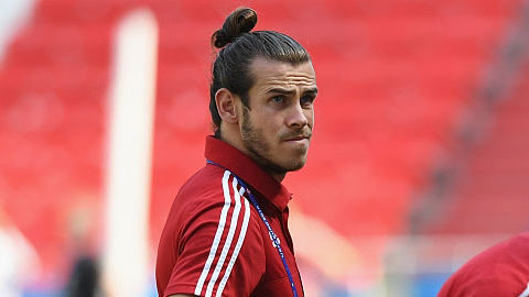 Bale không nói chuyện với Ronaldo từ đầu EURO