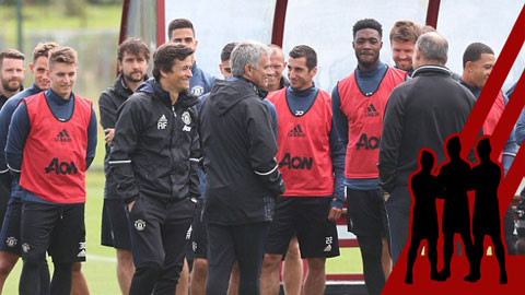 Điểm tin chuyển nhượng 29/7: Mourinho gây sốc khi thải loại 9 cầu thủ M.U