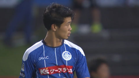 Công Phượng thi đấu ra sao trong lần đầu đá chính ở J.League 2?