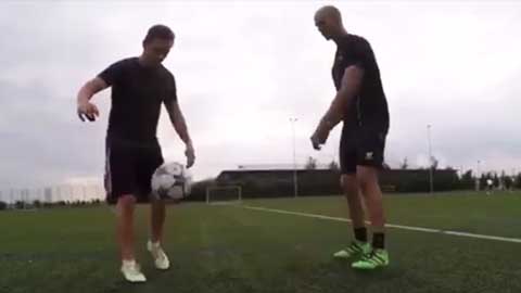 Mãn nhãn với những pha xử lý bóng xoáy như Jindodinho